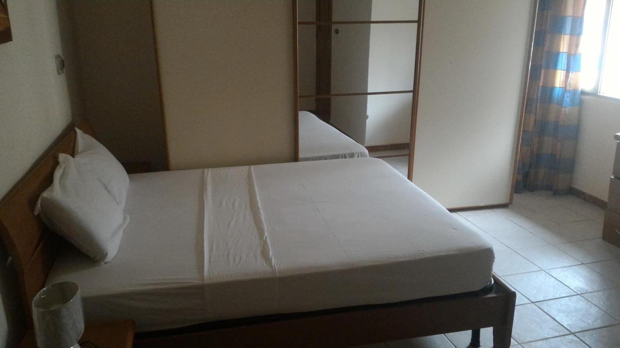 Residence Diane Ouagadougou Szoba fotó